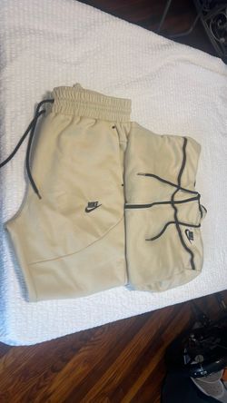Nike Tech Sweatsuit Size Large