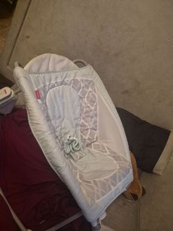Baby rocking chair