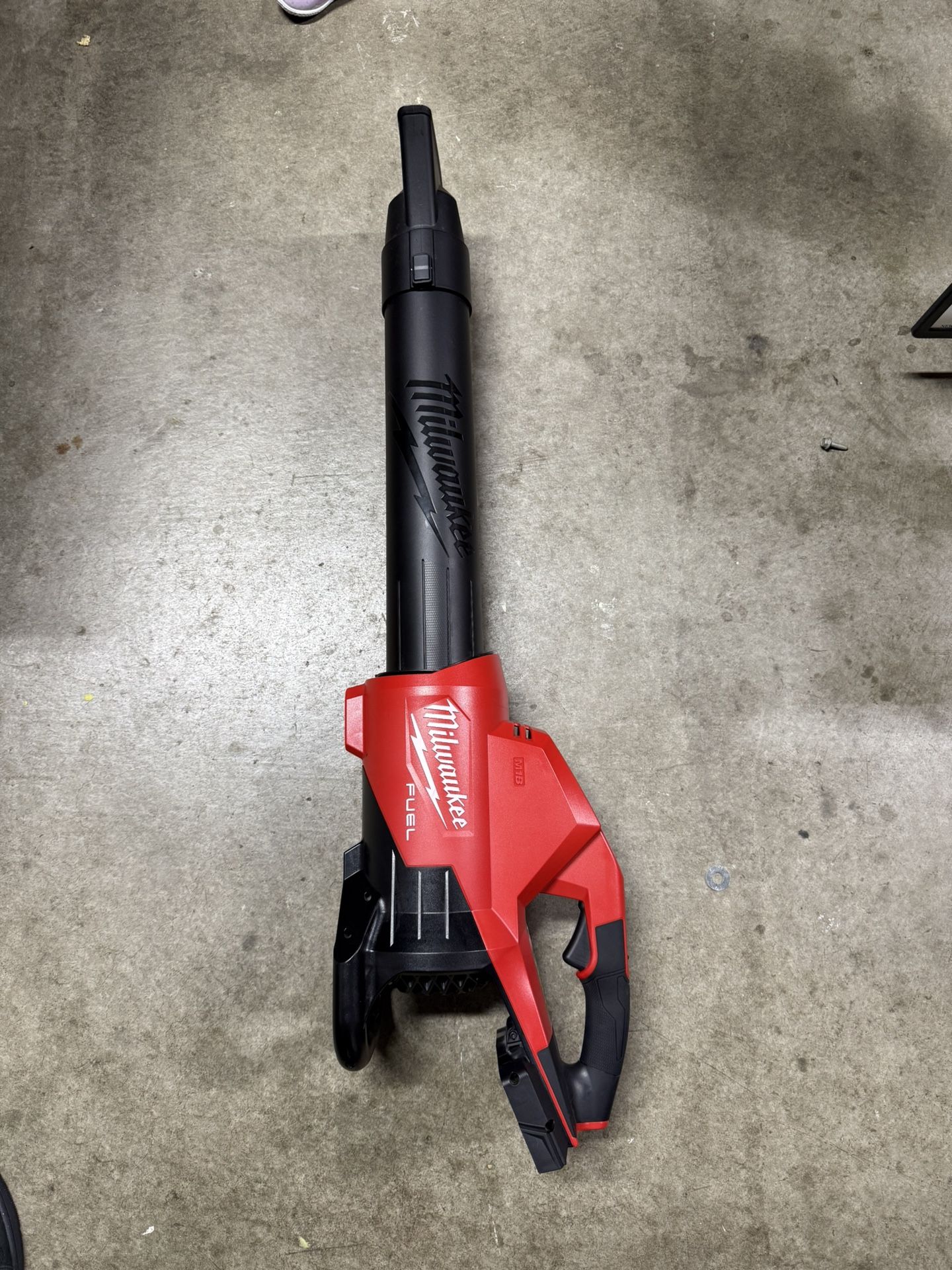 Milwaukee M18 Blower 