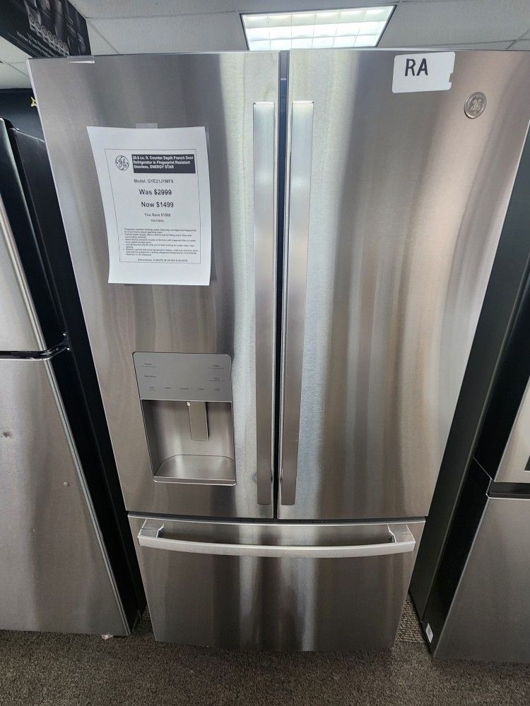 20.6 cu.ft.Counter Depth French Door Refrigerator in Fingerprint Resistant Stainless, ENERGY STAR