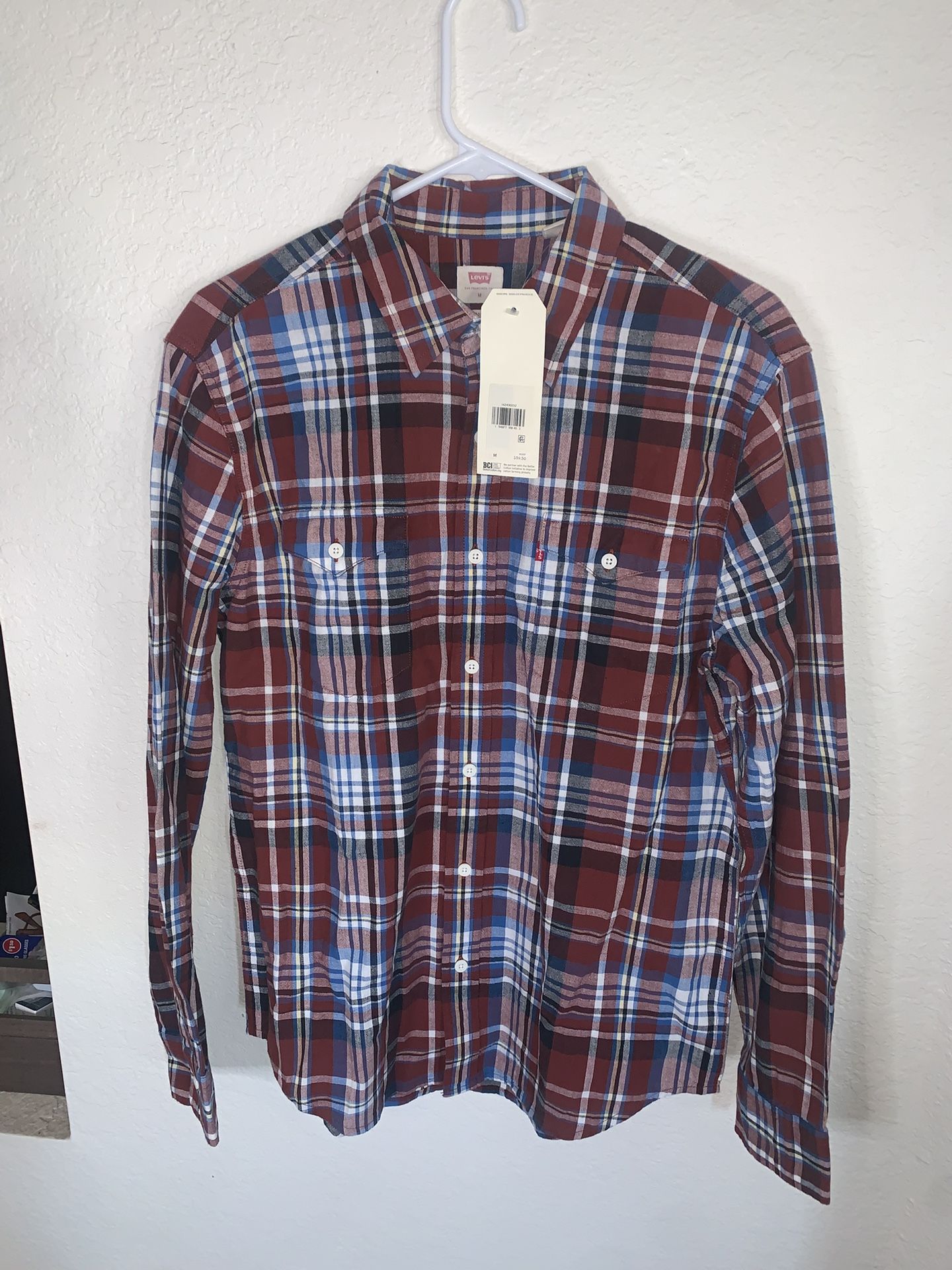 Men’s Levi’s Flannel Shirt!