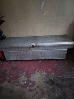 Aluminum Diamond Plate Truck Tool Box