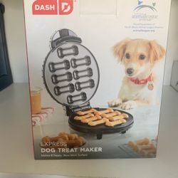 Dash  Dog Treat Maker New