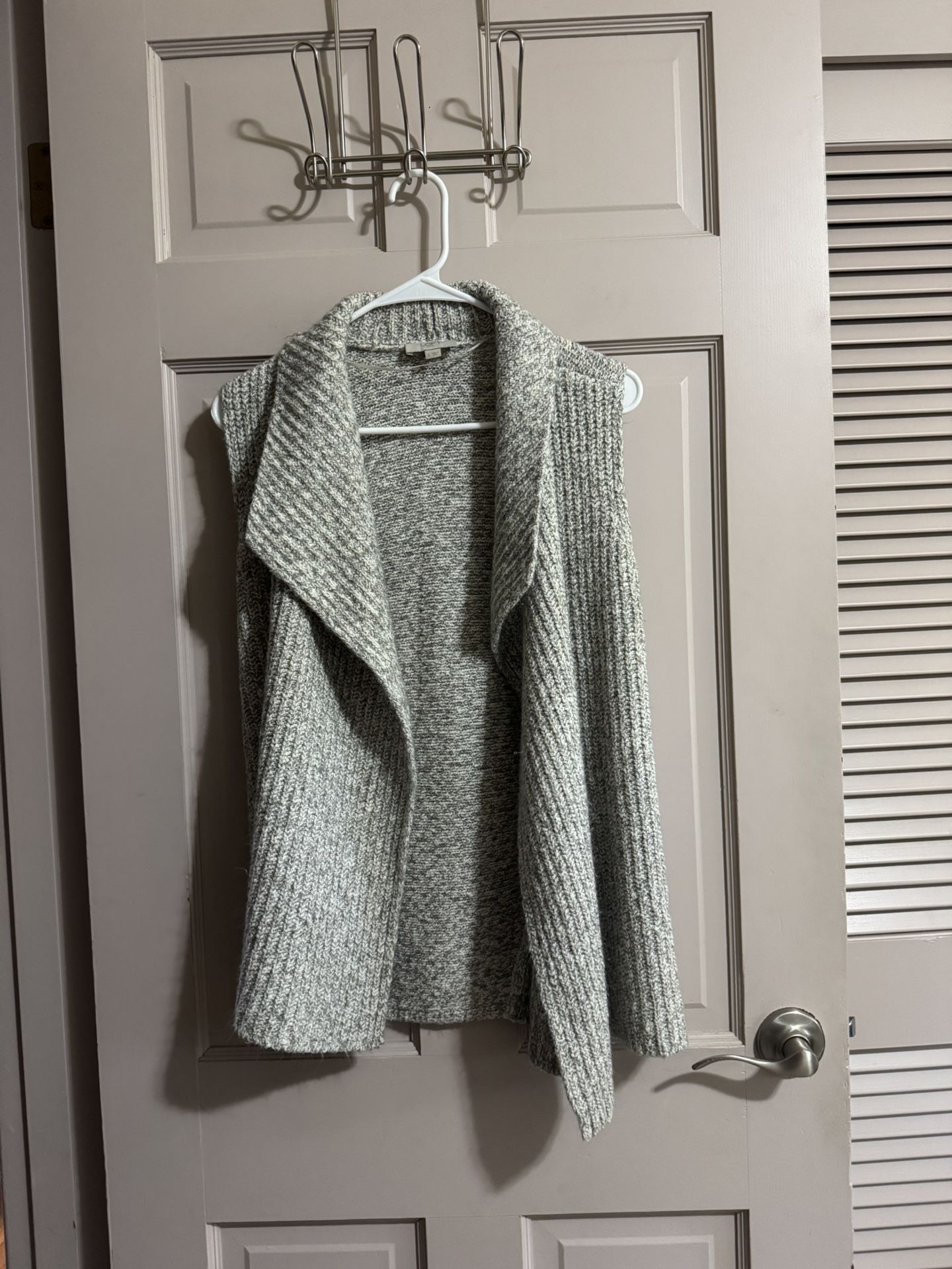 LOFT Gray Waterfall Cardigan Size Small