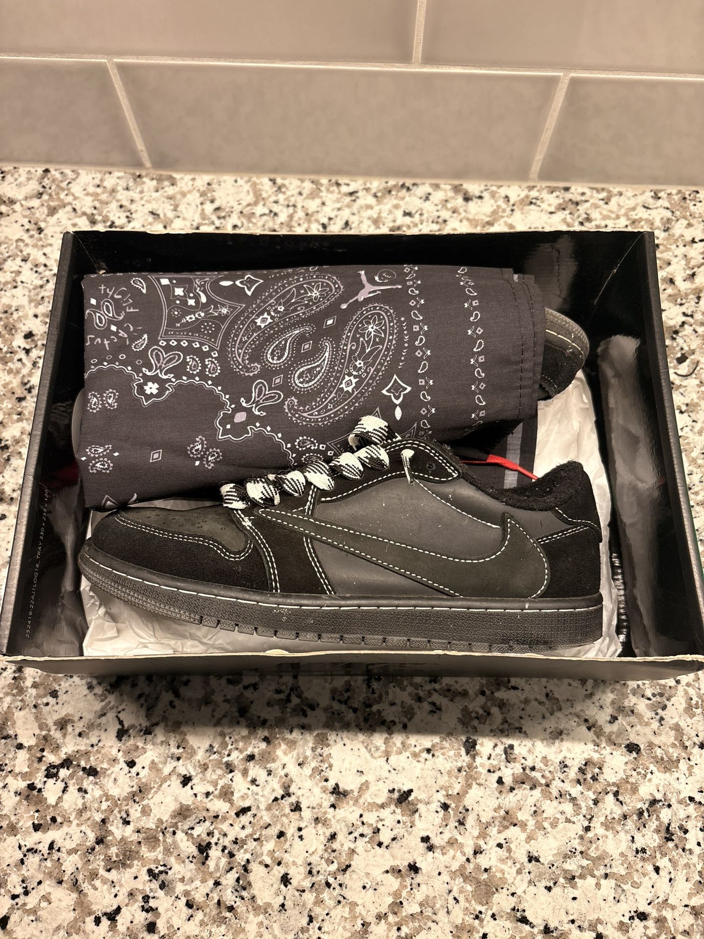 Travis Scott Phantom Jordan 1 Low