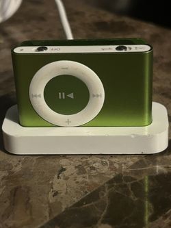 iPod shuffle 2nd Gen (Read Description)