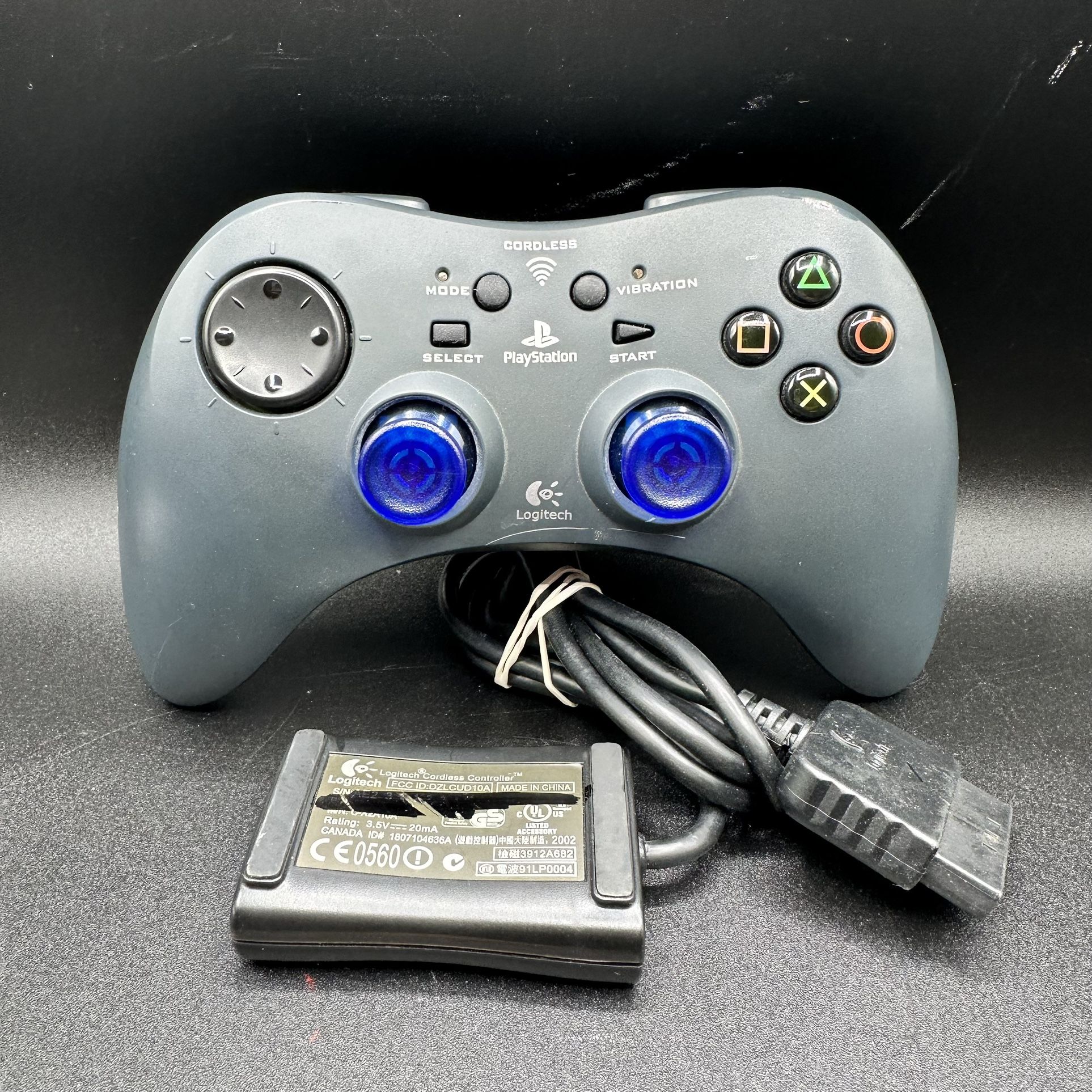 Extreme Action PLAYSTATION 2 LOGITECH CORDLESS CONTROLLER 2.4GHZ PS1 & PS2