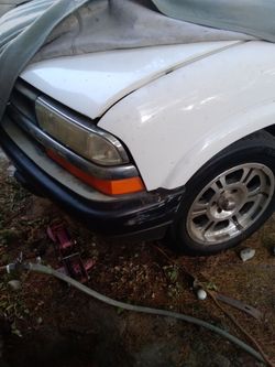 2000 S10 good for parts