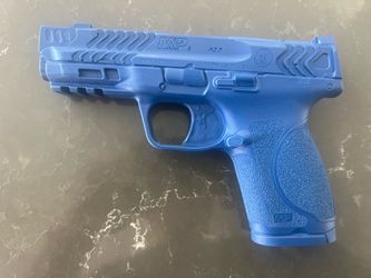 Smith & Wesson M&P 2.0 9mm blue gun replica