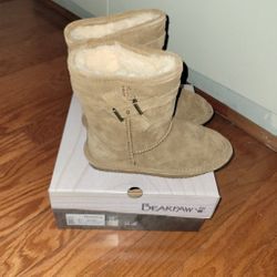 Bearpaws Boots For Kids Size 2/3