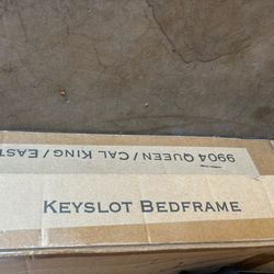 Keyslot Bed frame 
