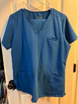 Reina Scrubs