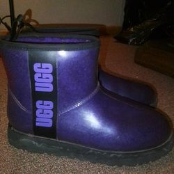 Uggs Women's 7