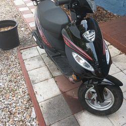 50 Cc Motor Scooter