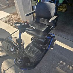 Automatic Chair