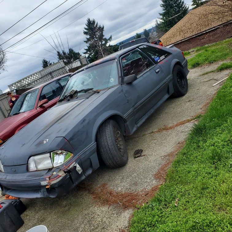 1989 Ford Mustang