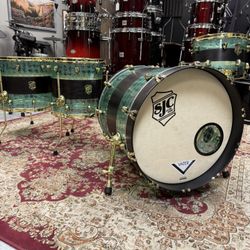 SJC Custom Drums Hybrid Acrylic/Maple Drum Set