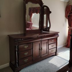 Vintage solid wood dresser with mirror