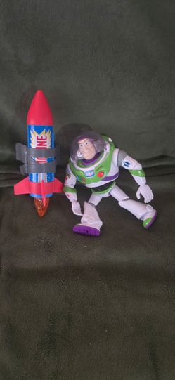 Buzz lightyear