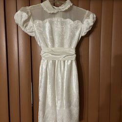 Vintage First Holy Communion Dress.  Made By My Mom In 1963!!   Bodice Is Very Fragile And Needs Some Stitching.  