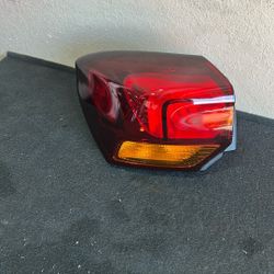 (79) 20-23 Buick Encore Gx Left Taillight Tail Light 2020 2021 2022 203