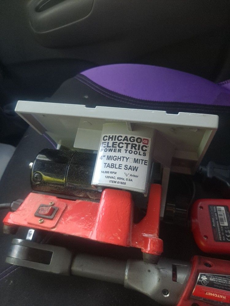 4 Inches Table Saw