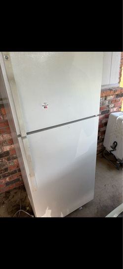Frig,electric stove,dishwasher