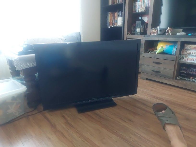 Panasonic LCD TV
