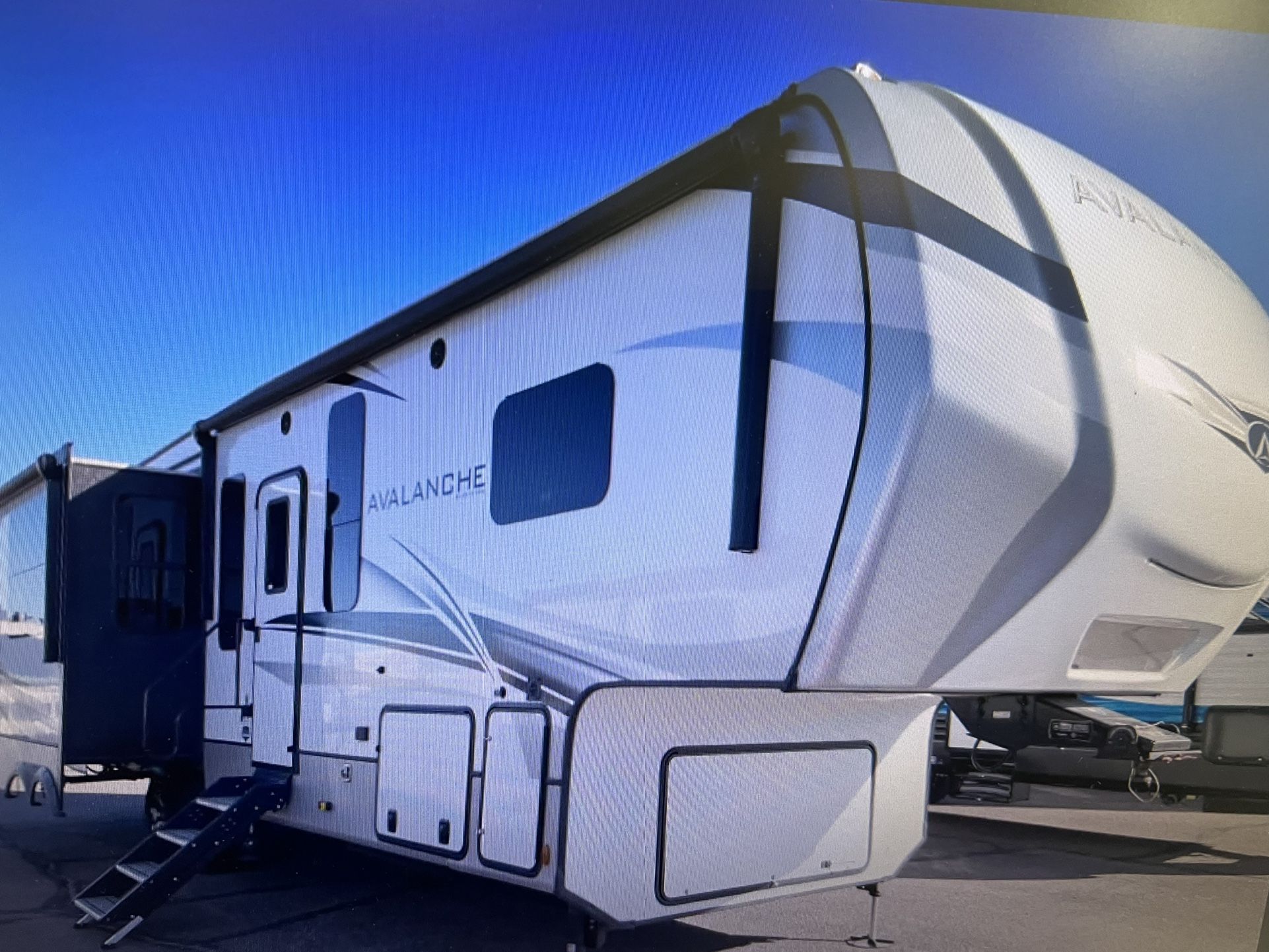 2022 AVALANCHE 338GK