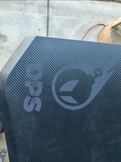 DPS carbon fiber gaming desk