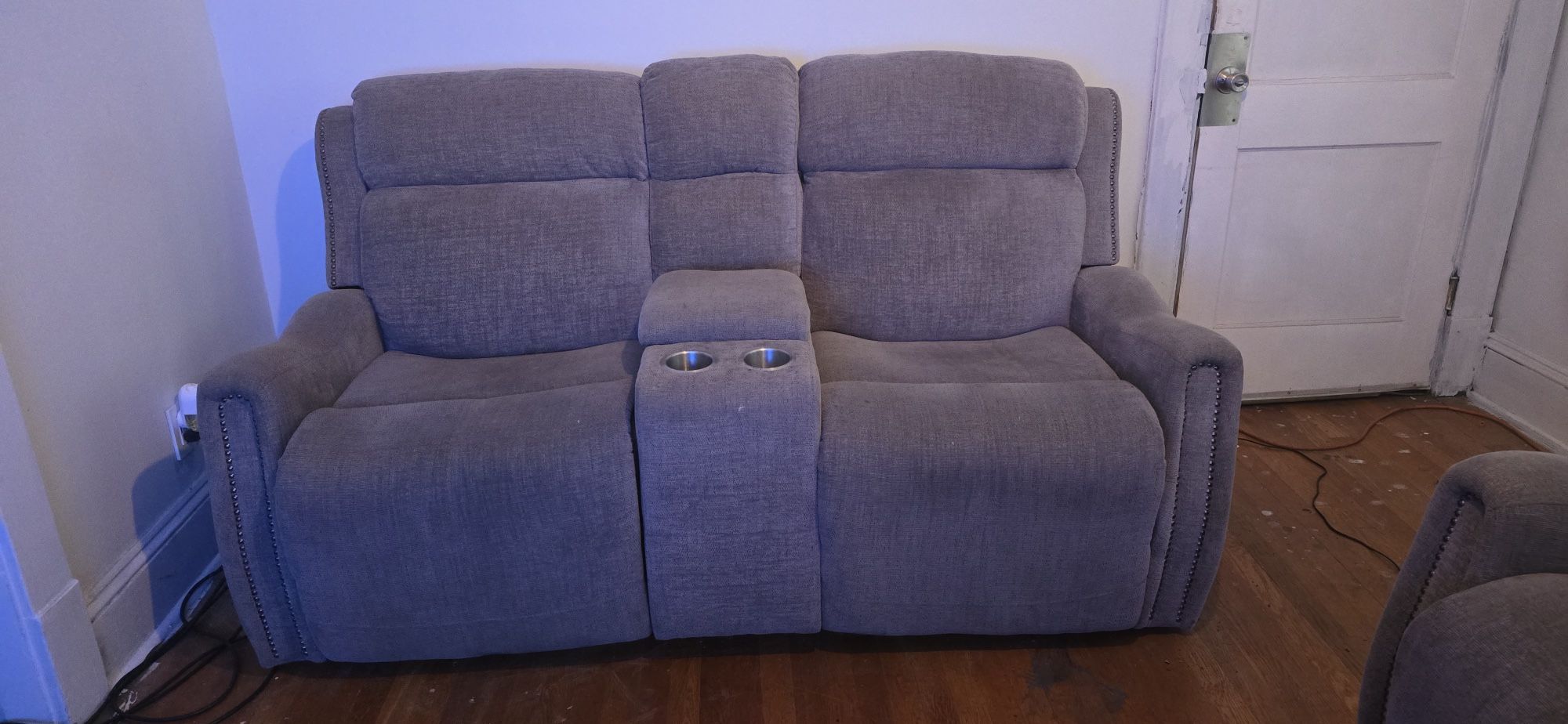 Reclining sofas