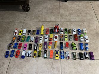 Various hot Wheel Lot