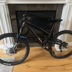 Diamondback Full Suspension (frame S)