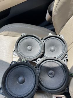 OEM Hyundai Speakers 6.5”