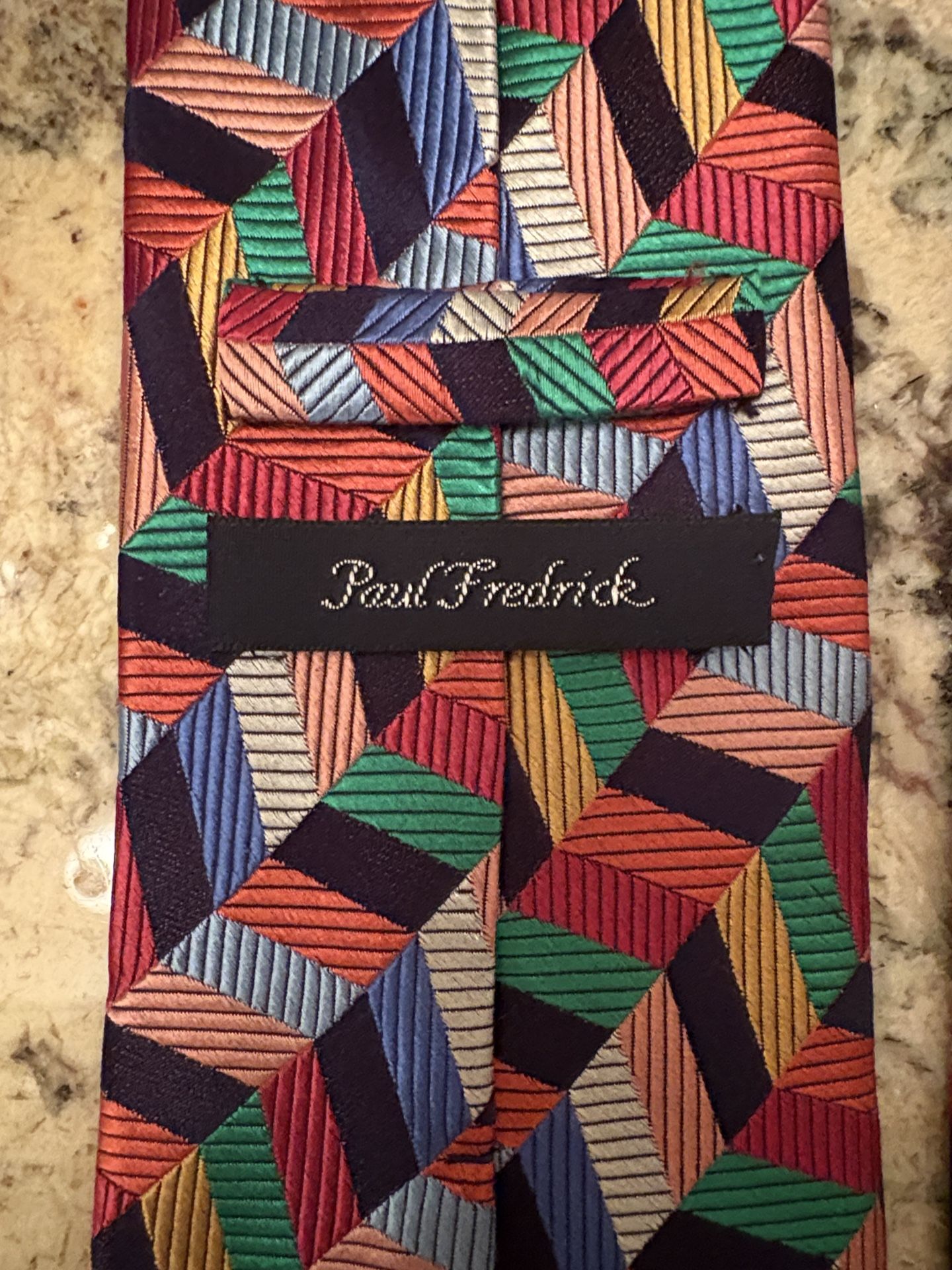 NWOT Paul Fredrick 100% silk Multicolor Geometric Pattern Tie