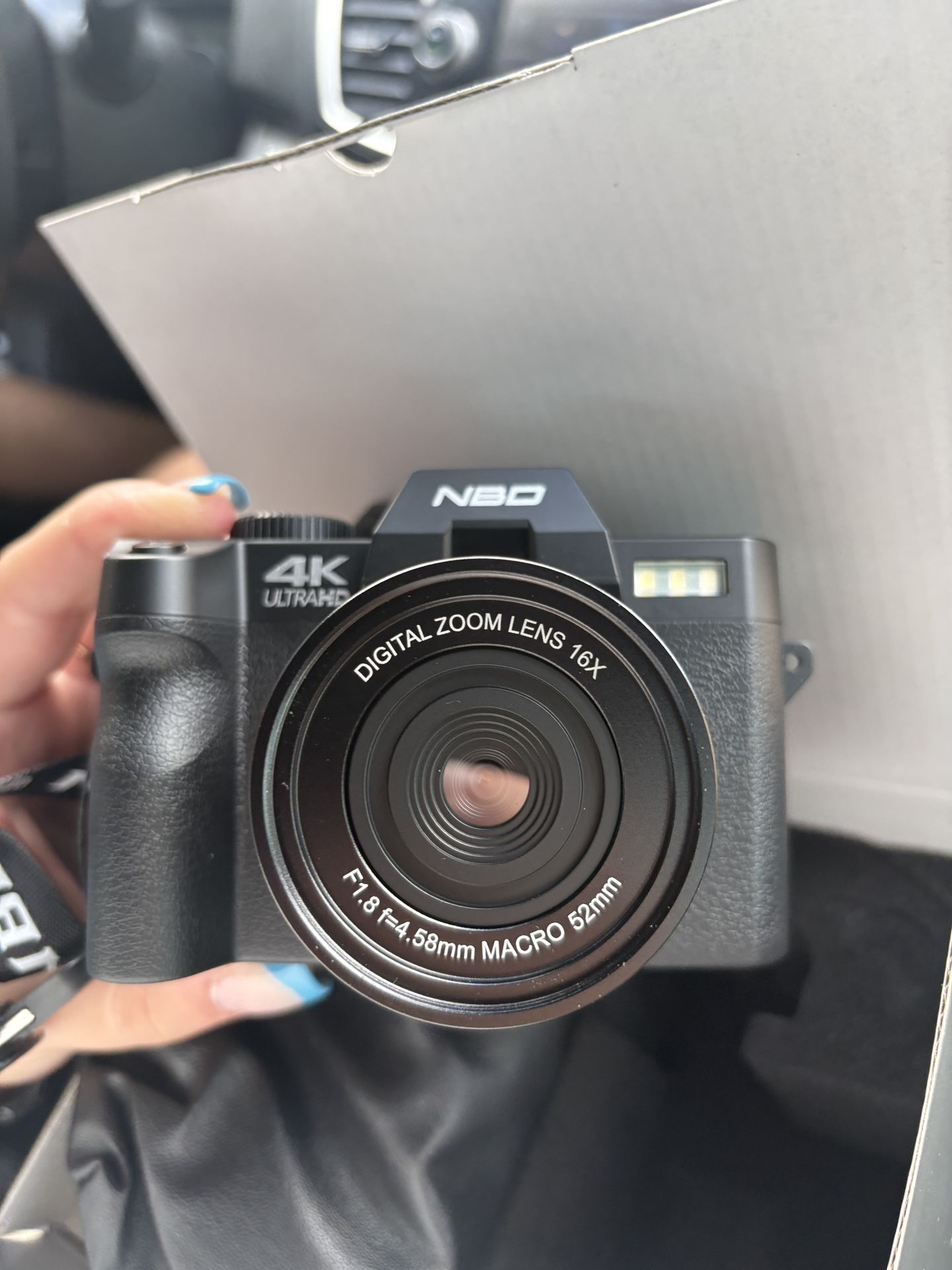 NBD S100 Digital Camera 48MP 4K 180° Flip Screen 16X Digital Zoom 2 Batteries Easy Setup