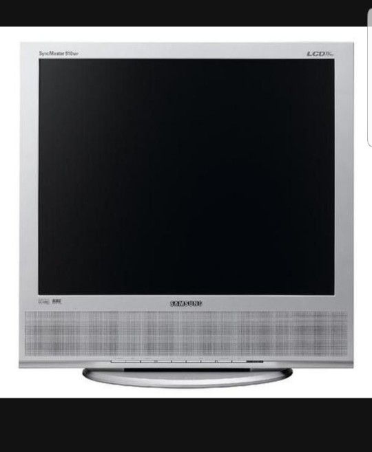Samsung SyncMaster 910MP 19 LCD Monitor