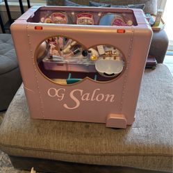 Salon on wheels