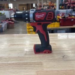 Milwaukee M18 18-Volt Lithium-Ion Cordless 1/2 in. Drill Driver