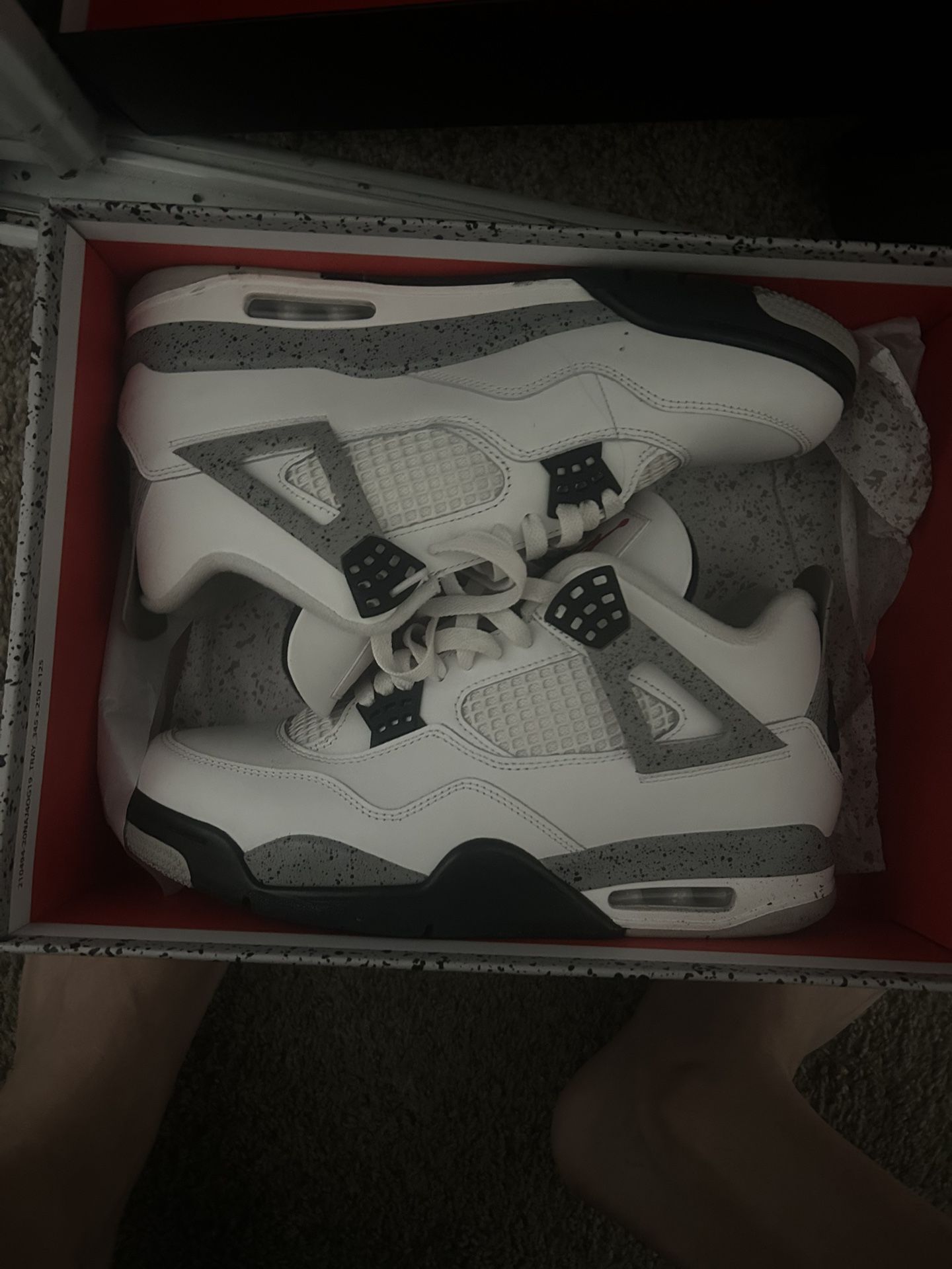 Jordan 4s