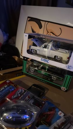 M2 machines 1:24 gmc squarebody