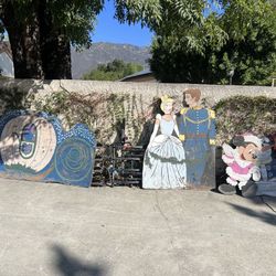 Wood Theater Or christmas Decor Props— Disney Characters