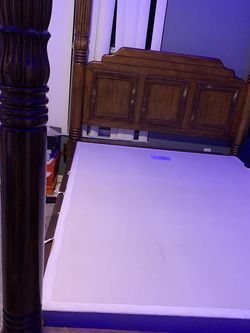 Queen Bed