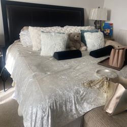 King Bedroom Set with Headboard, Dresser and 4 Cubicle  Shelf 