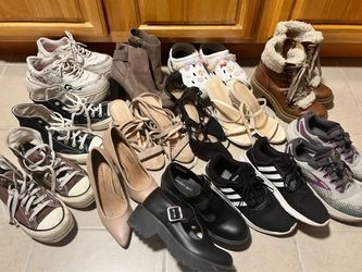 Women/Girls Shoes Size 5-7