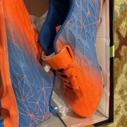 Youth Kids Soccer Shoes
