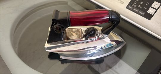 Vintage Steam Clothes Iron