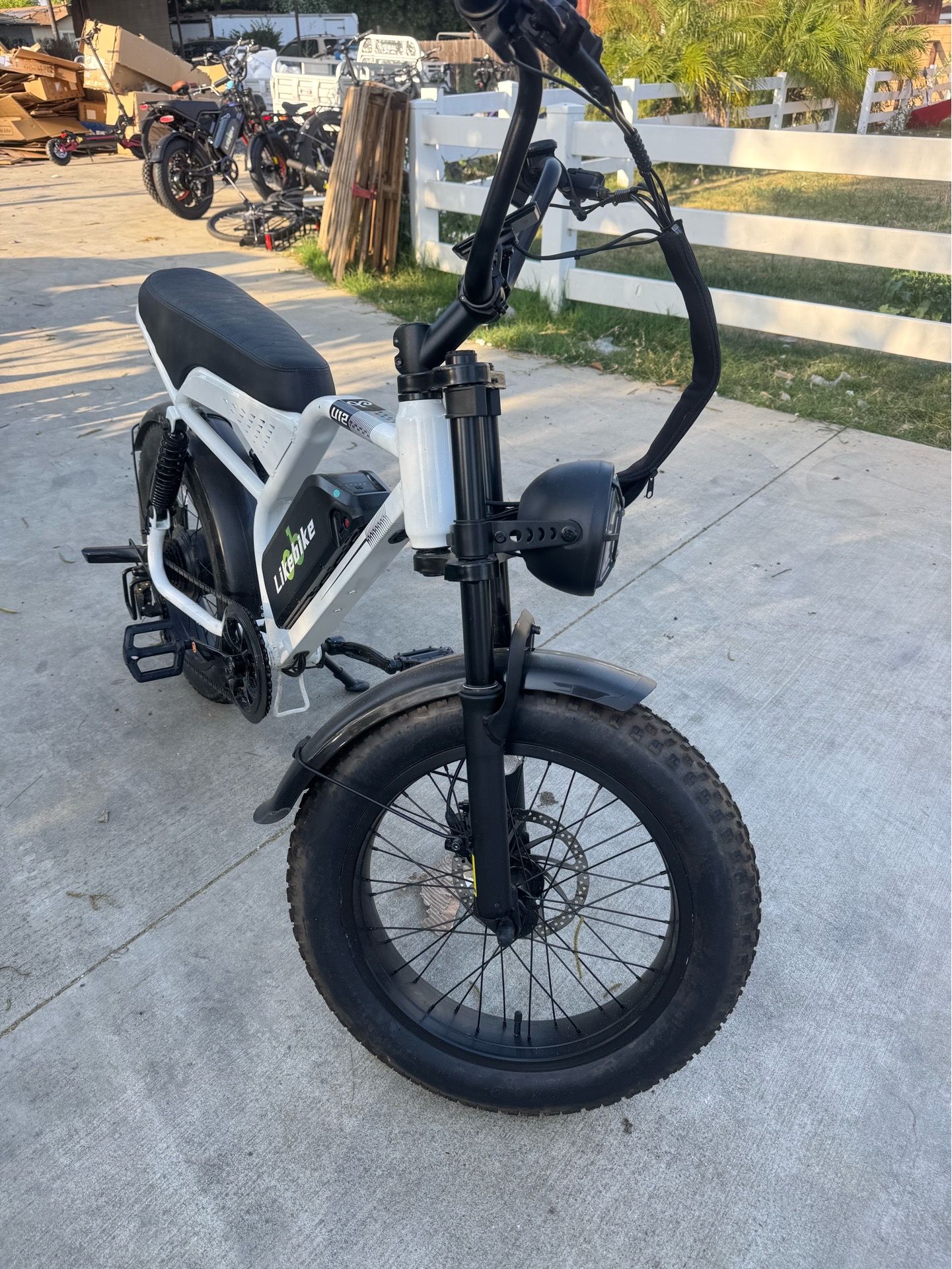 Fat tire e-bike 32mph for adult