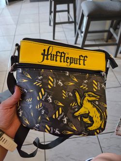 Hugflepuff crossbody bag