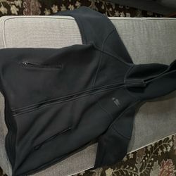 women’s black nike tech size small (SEND OFFERS)